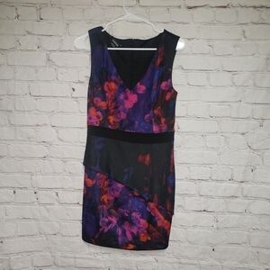 🧡𝅺BEBE Floral Sleeveless Shift Dress